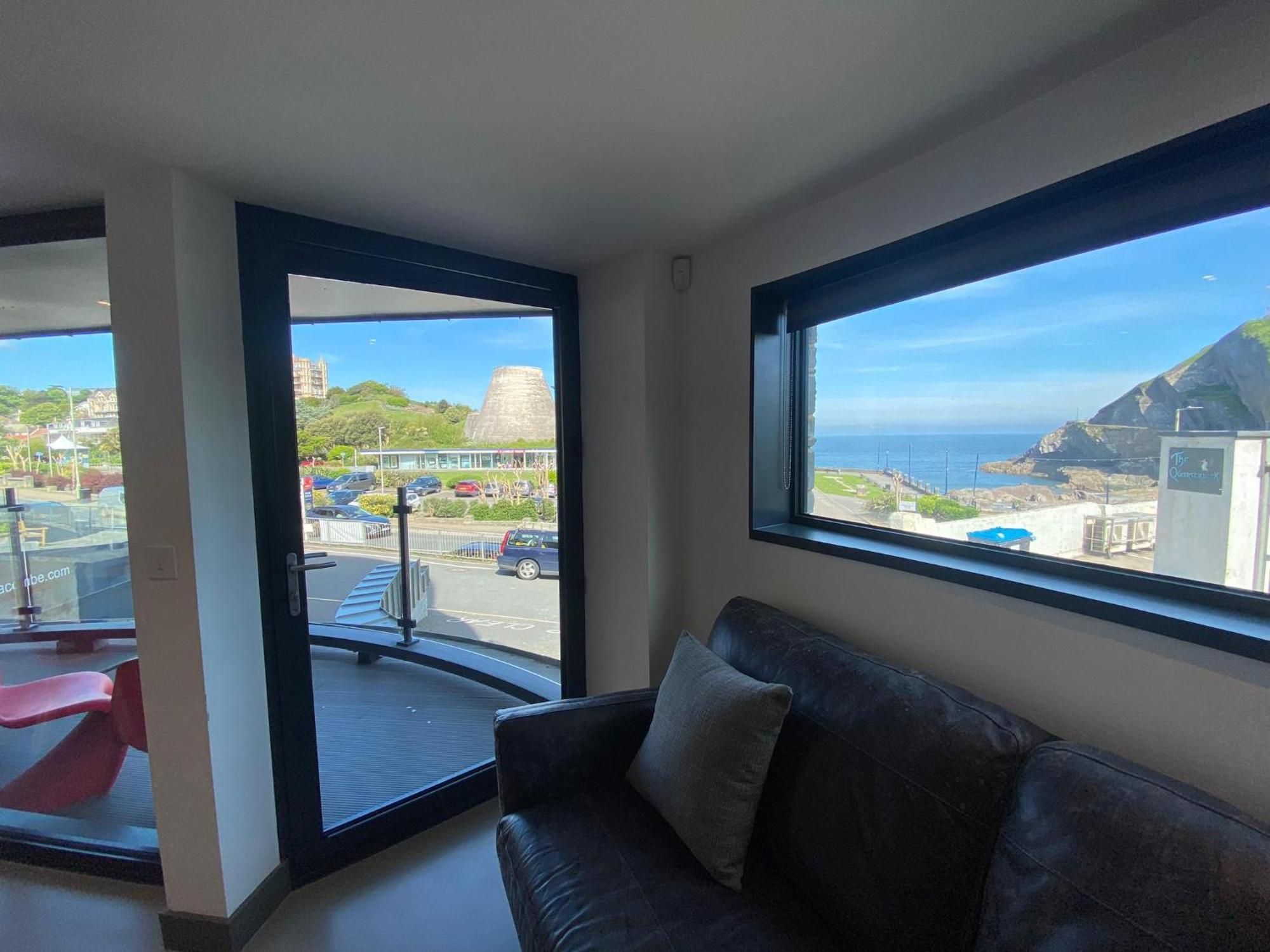 2 The View Apartments Ilfracombe - Seafront, Parking, Lift, Ev Exteriér fotografie