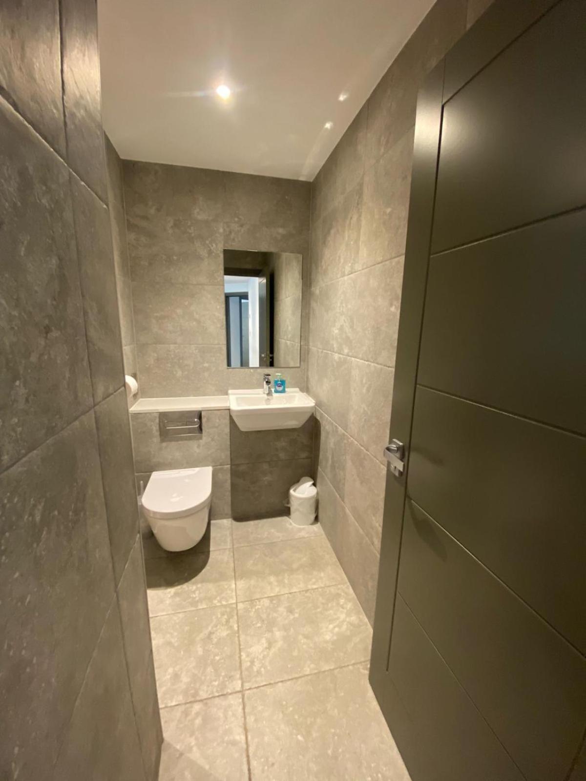 2 The View Apartments Ilfracombe - Seafront, Parking, Lift, Ev Exteriér fotografie