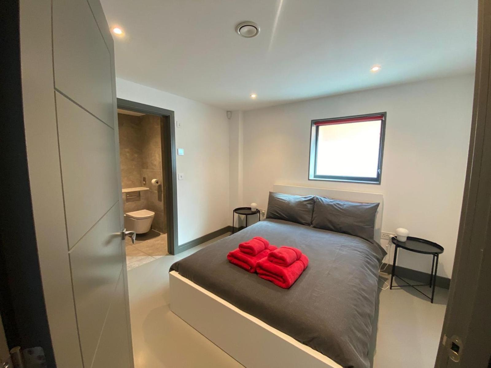 2 The View Apartments Ilfracombe - Seafront, Parking, Lift, Ev Exteriér fotografie